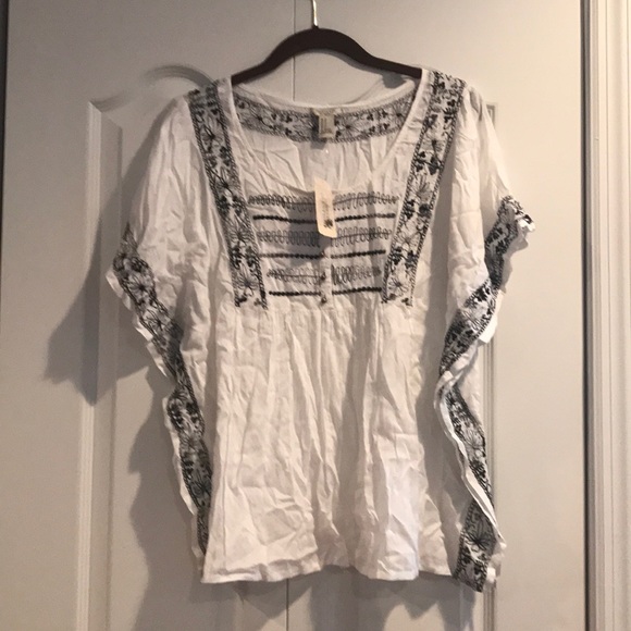 Forever 21 Tops - NWT Peasant Blouse